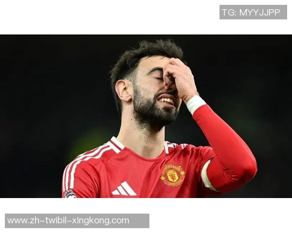 曝阿莫林含泪砸电视降服曼联更衣室!弗爵点名称誉拉门斯,等待复兴